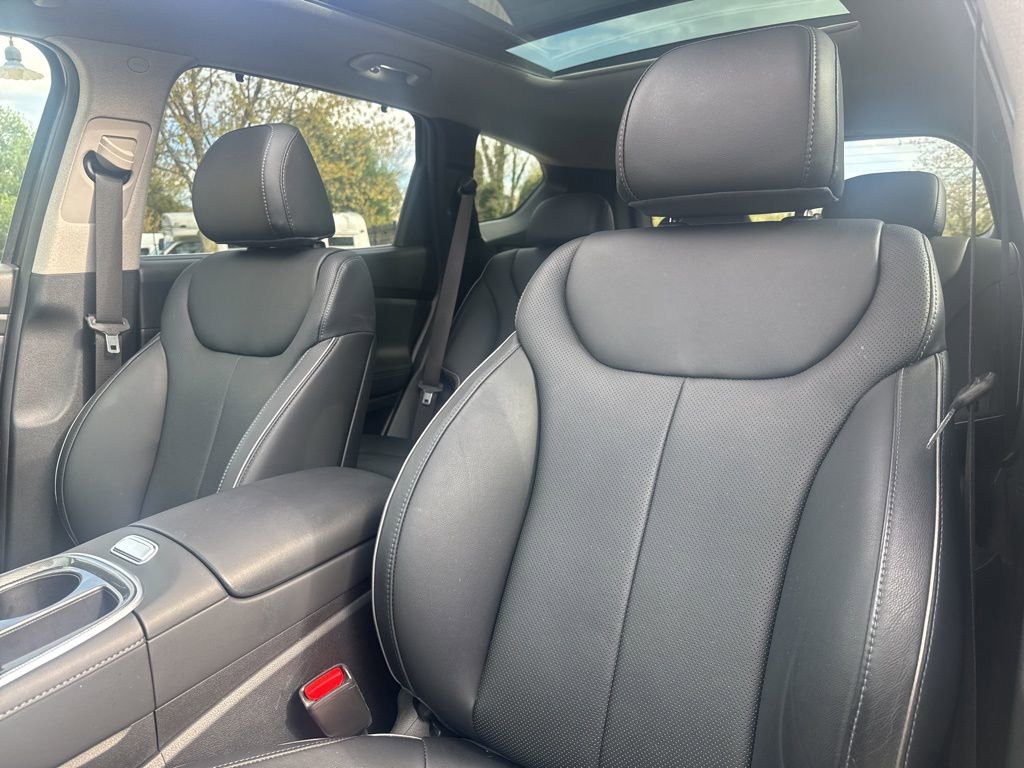 Used 2023 Hyundai Santa Fe Limited w/ Cargo Package AWD/4WD image 14