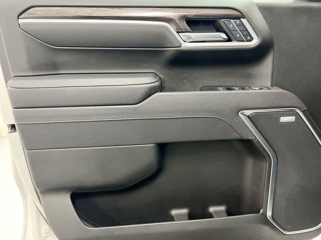 Certified 2025 Chevrolet Silverado 1500 LTZ w/ LTZ Premium Package image 22