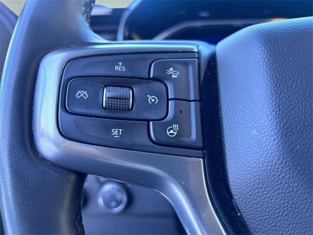 Used 2025 Chevrolet Silverado 1500 LT image 17