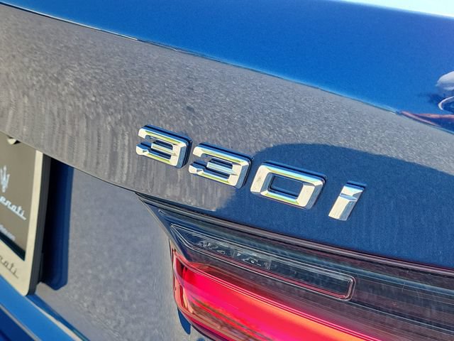 Used 2024 BMW 330i Sedan w/ Convenience Package RWD image 5