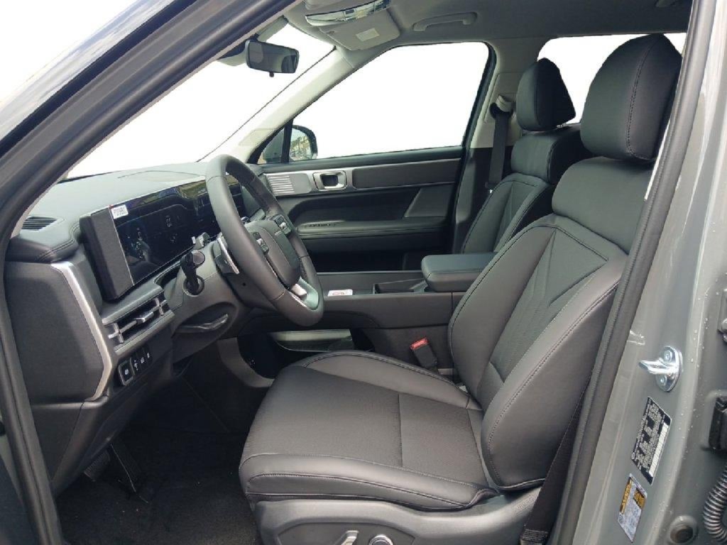 New 2026 Hyundai Santa Fe SEL FWD image 9