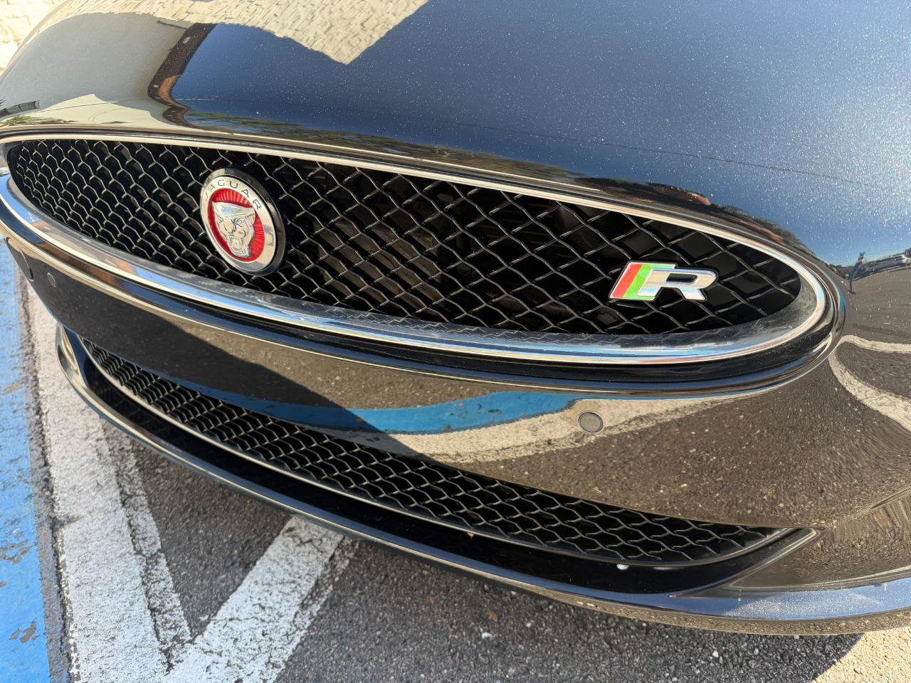 Used 2014 Jaguar XKR R image 5