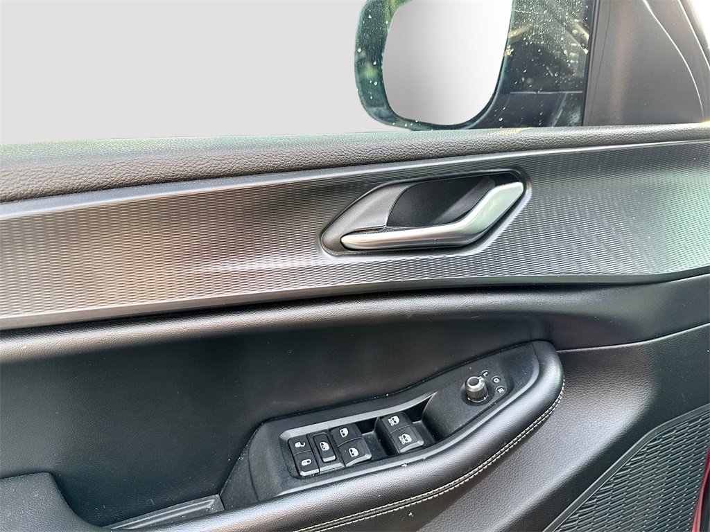 Used 2023 Jeep Grand Cherokee Altitude image 9