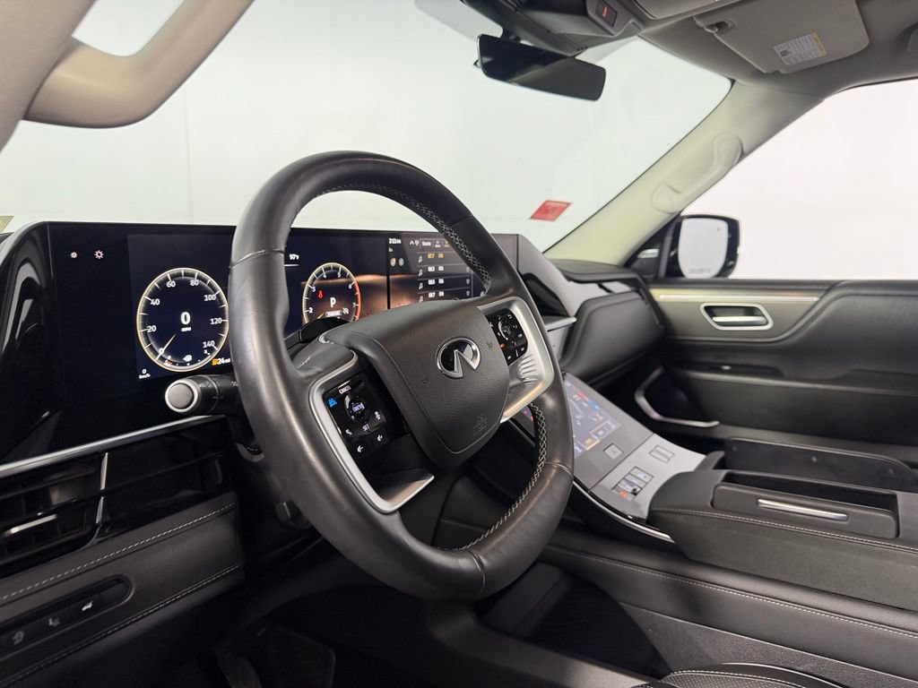 Used 2025 INFINITI QX80 Luxe w/ Cargo Package AWD/4WD image 21