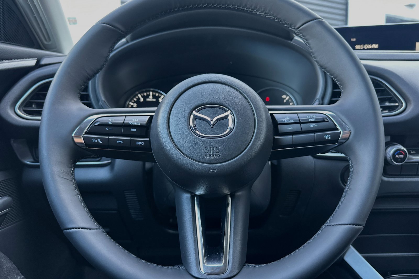 Used 2025 MAZDA CX-30 AWD 2.5 S w/ Select Sport Pkg image 26