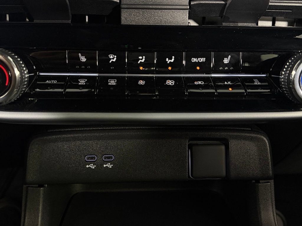 Used 2025 Honda Prologue EX image 19