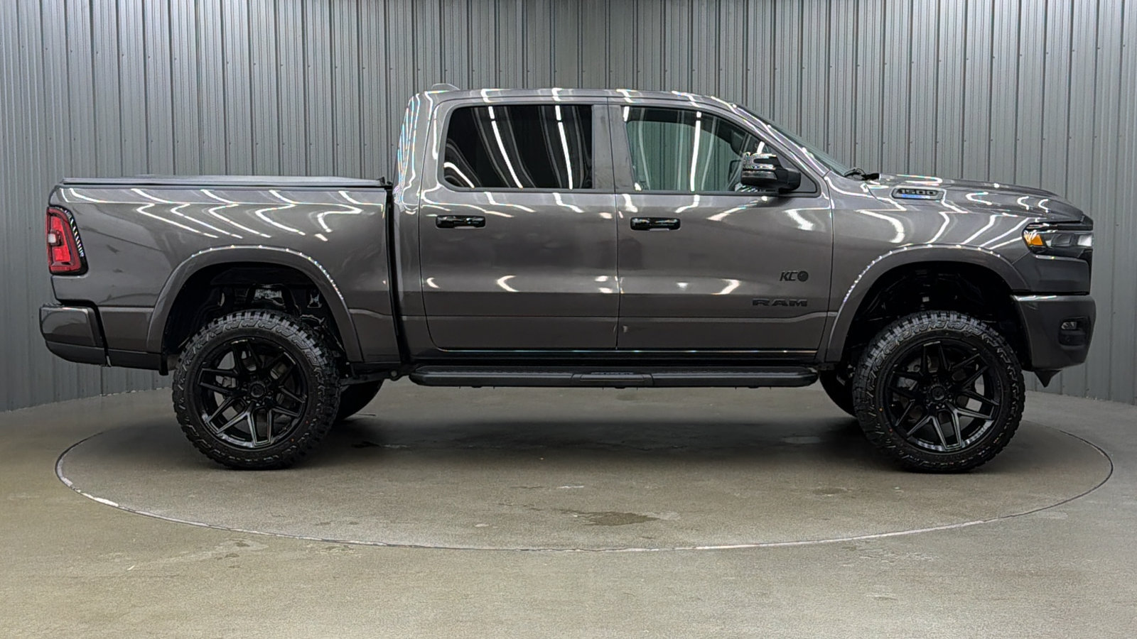 Used 2026 RAM 1500 Big Horn AWD/4WD image 6