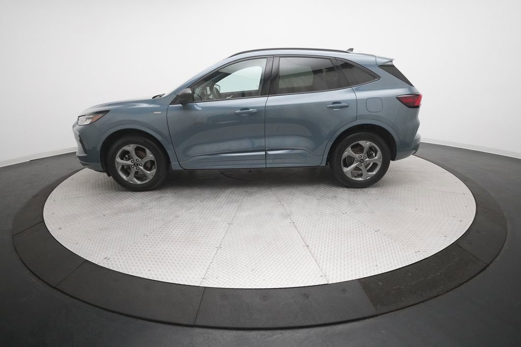 Used 2023 Ford Escape ST-Line image 24