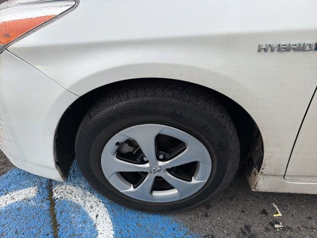 Used 2013 Toyota Prius Three image 16