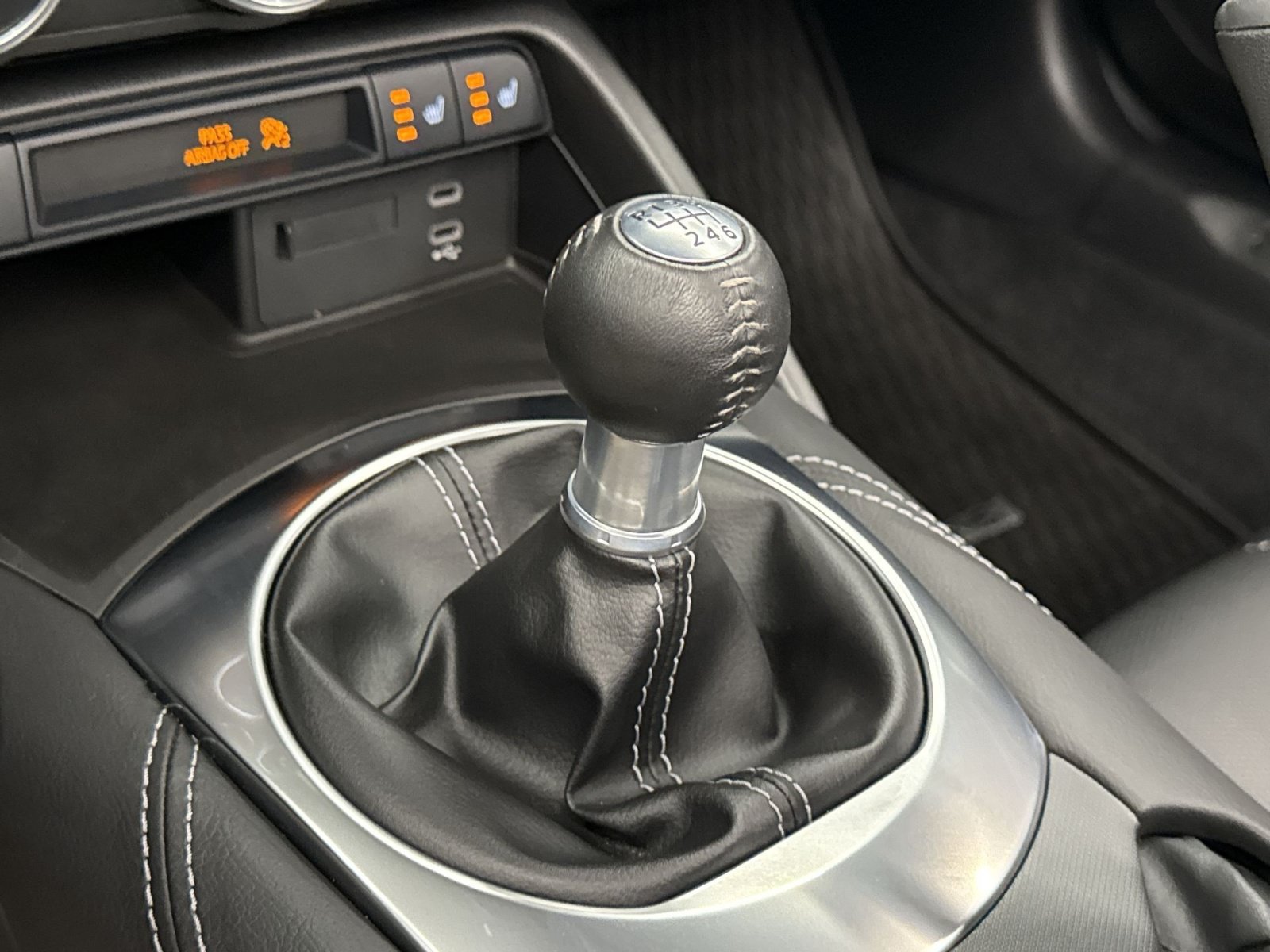 Used 2024 MAZDA MX-5 Miata Grand Touring w/ Weather Package RWD image 23
