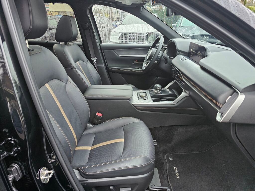 Certified 2024 MAZDA CX-90 Plug-In Hybrid w/ Premium Plus image 12