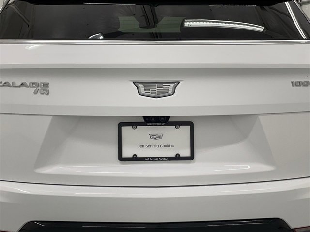 New 2025 Cadillac Escalade IQ Luxury 1 w/ LPO, Radiant Package image 18