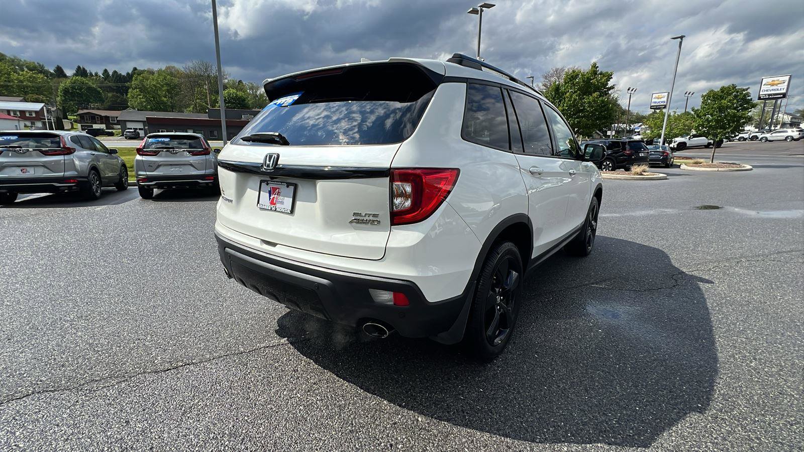 Used 2019 Honda Passport Elite image 4
