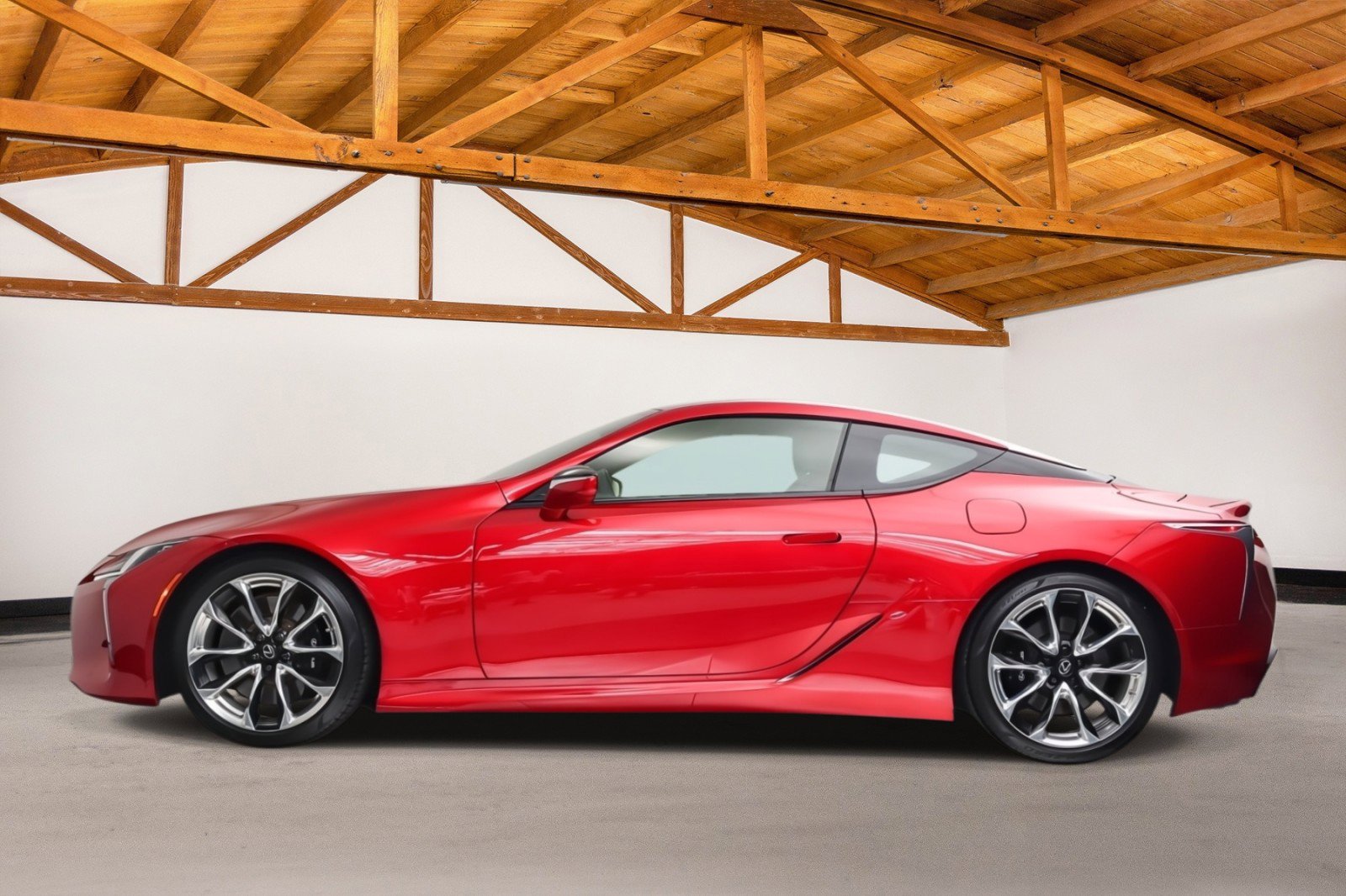 Used 2018 Lexus LC 500 Coupe w/ Performance Package RWD image 2