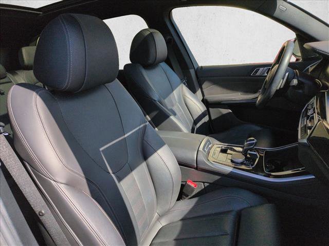 Used 2020 BMW X5 xDrive40i w/ M Sport Package AWD/4WD image 23