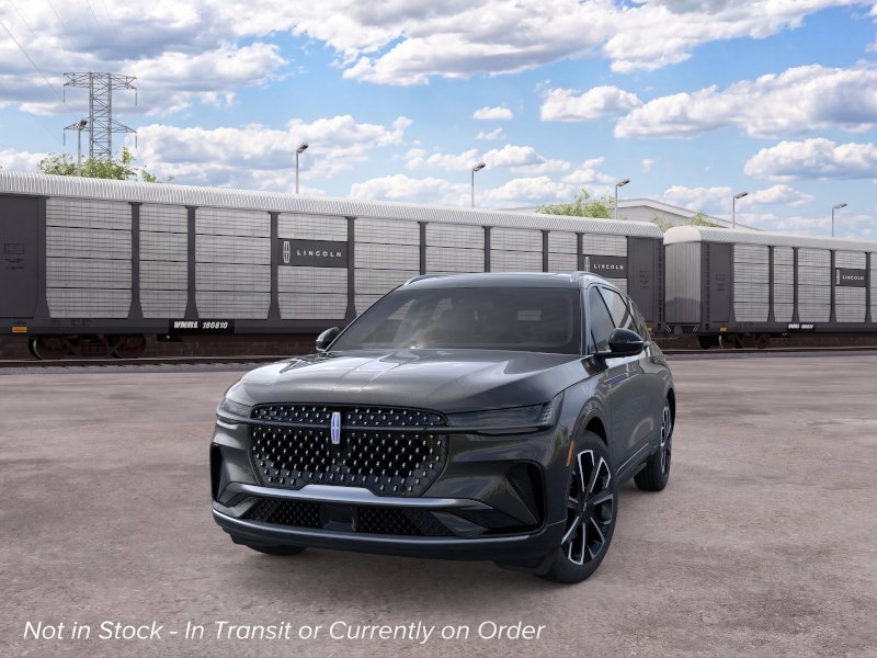 New 2026 Lincoln Nautilus Reserve AWD/4WD image 2