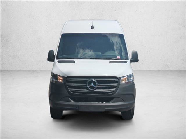 Used 2023 Mercedes-Benz Sprinter 2500 video 2