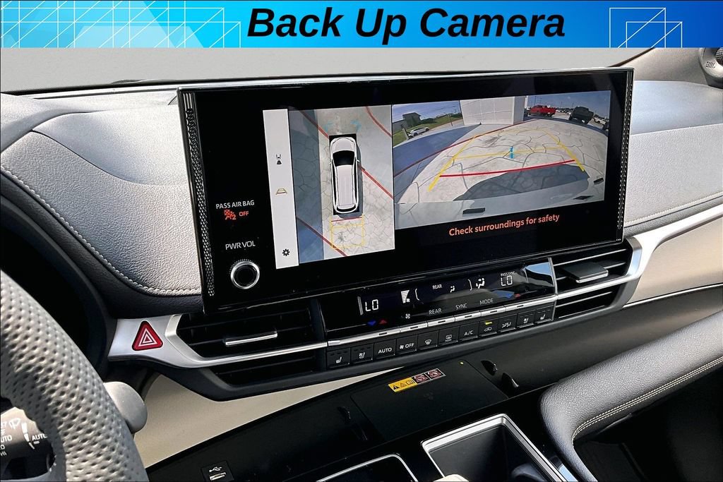 New 2026 Toyota Sienna Platinum AWD/4WD image 16