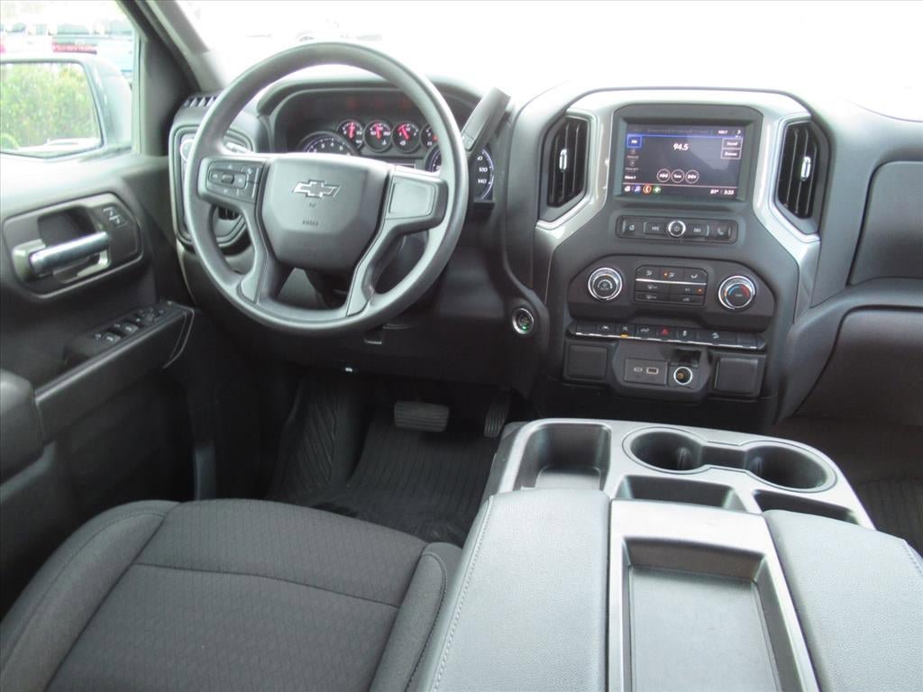 Used 2022 Chevrolet Silverado 1500 Custom Trail Boss AWD/4WD image 14
