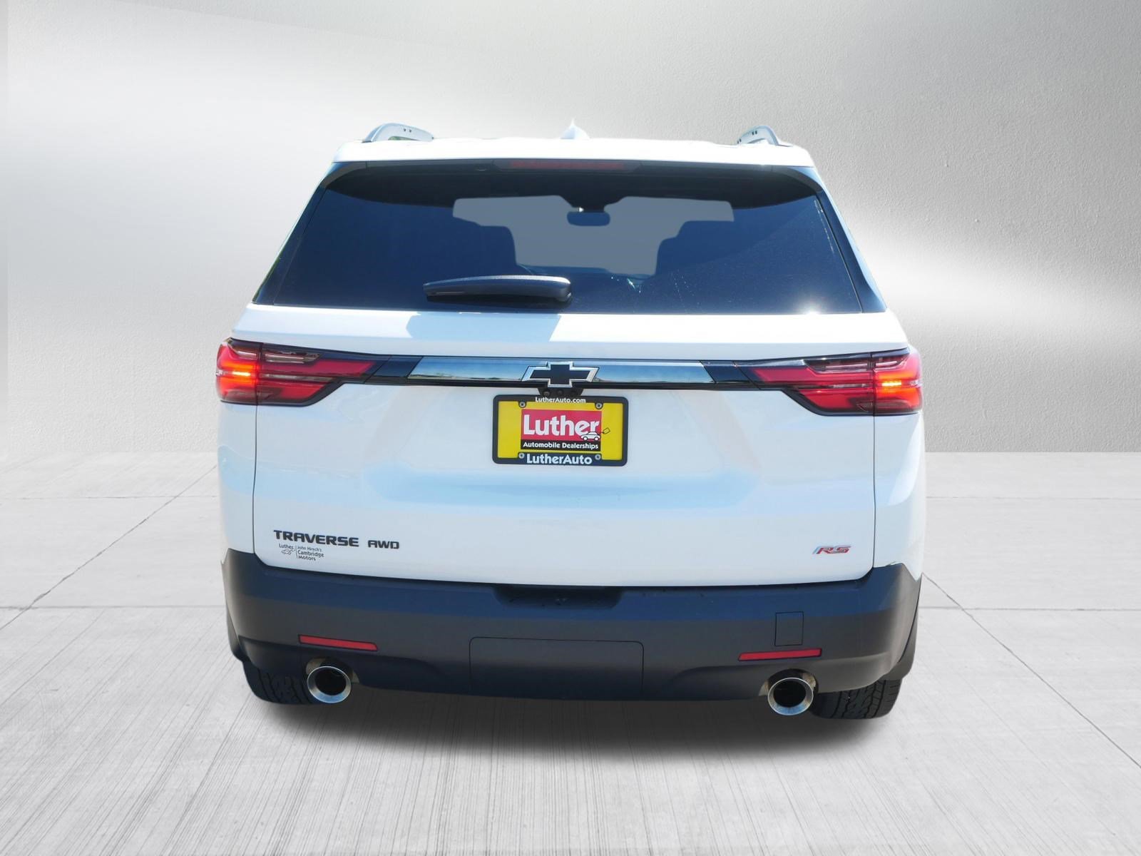 Used 2023 Chevrolet Traverse RS w/ LPO, Floor Liner Package AWD/4WD image 6