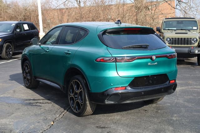 New 2025 Alfa Romeo Tonale image 6