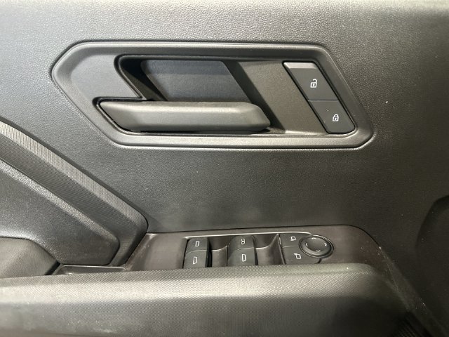 Used 2023 Chevrolet Colorado Trail Boss AWD/4WD image 19