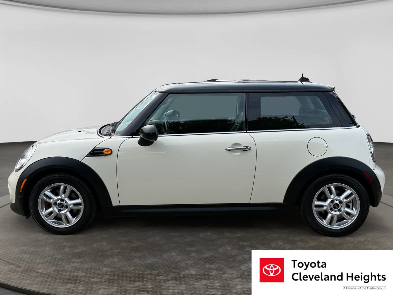 Used 2013 MINI Cooper Hardtop FWD image 8