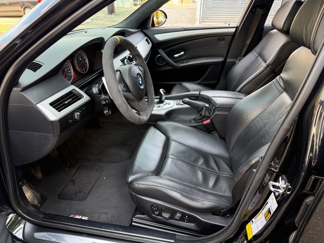 Used 2009 BMW M5 RWD image 28