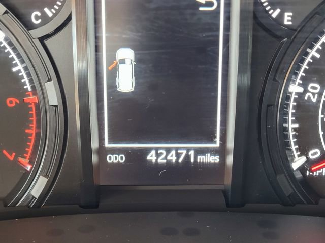 Certified 2024 Toyota 4Runner SR5 Premium image 26