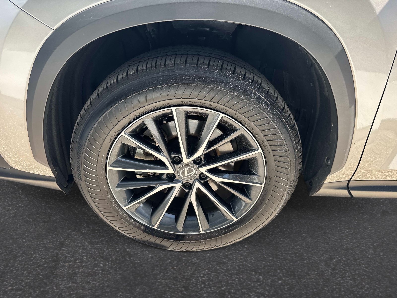 Certified 2025 Lexus NX 250 FWD w/ Accessory Package (Z1) image 10