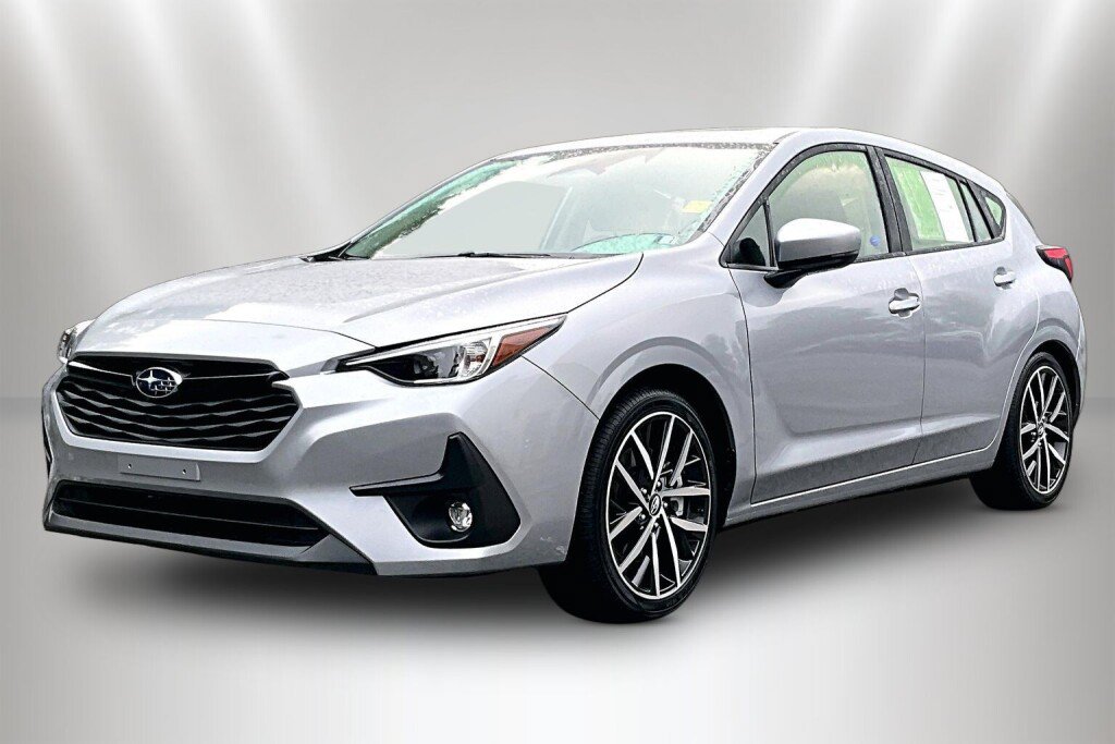 Certified 2026 Subaru Impreza 2.0i Sport AWD/4WD image 3