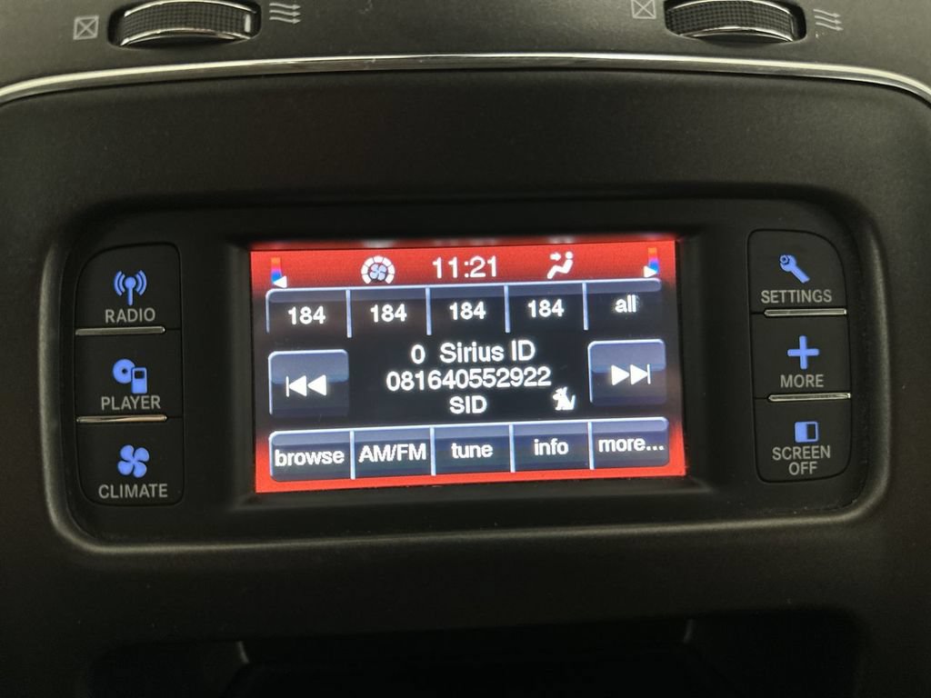 Used 2018 Dodge Journey SXT w/ Connectivity Group FWD image 34