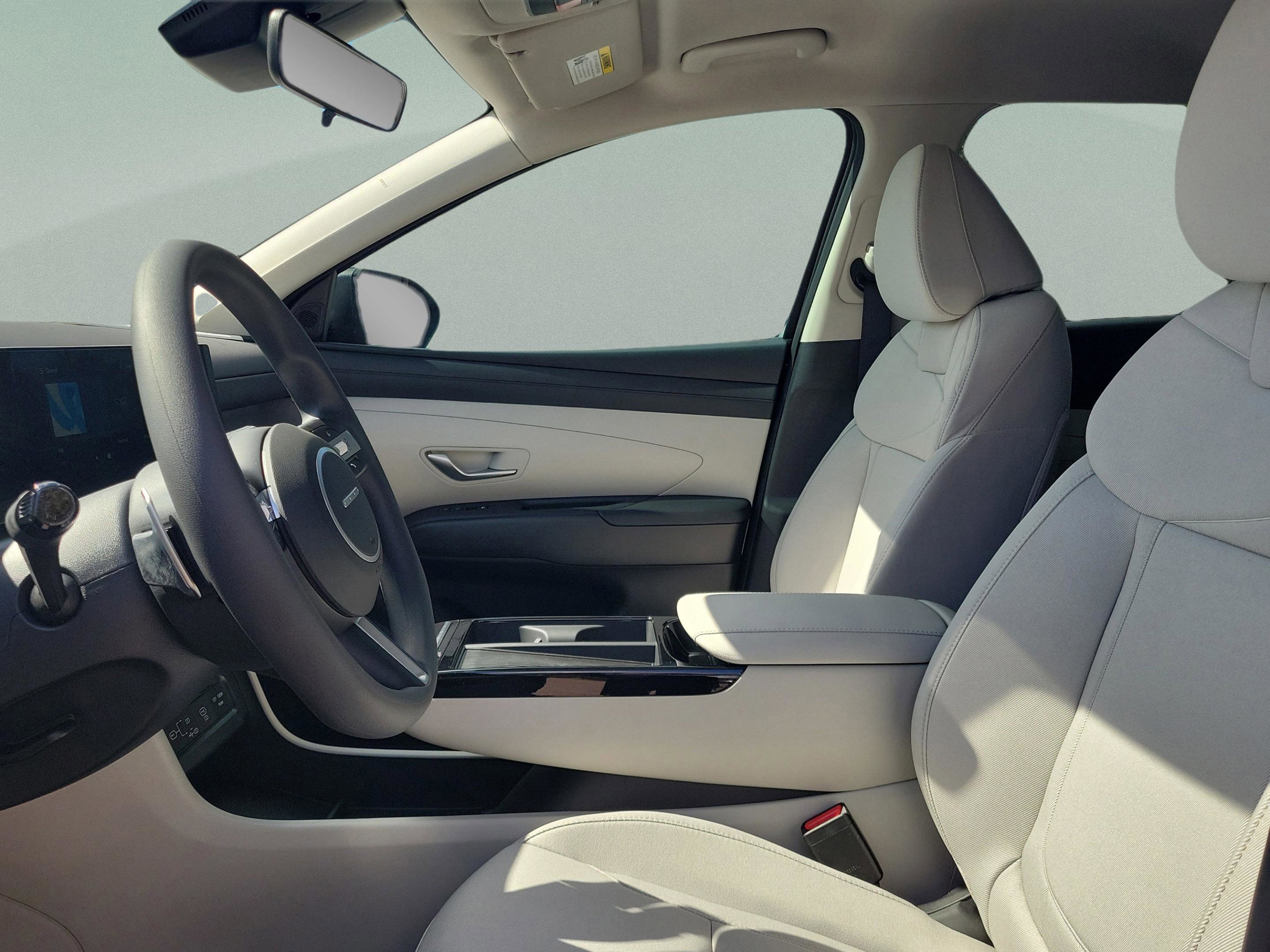 New 2026 Hyundai Tucson Blue SE image 13