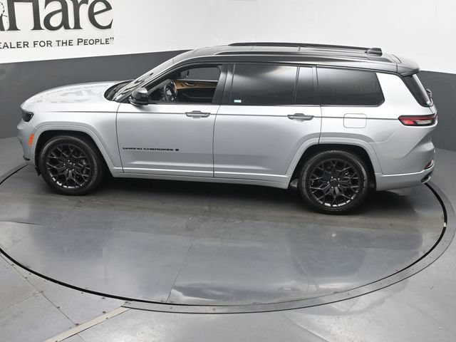 Used 2023 Jeep Grand Cherokee L Summit AWD/4WD image 46