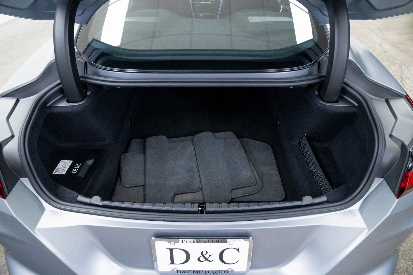 Used 2025 BMW M8 Competition w/ Driving Assistance Package image 8