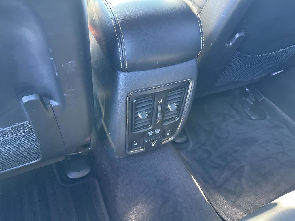 Used 2017 Jeep Grand Cherokee Limited w/ Trailer Tow Group IV image 21