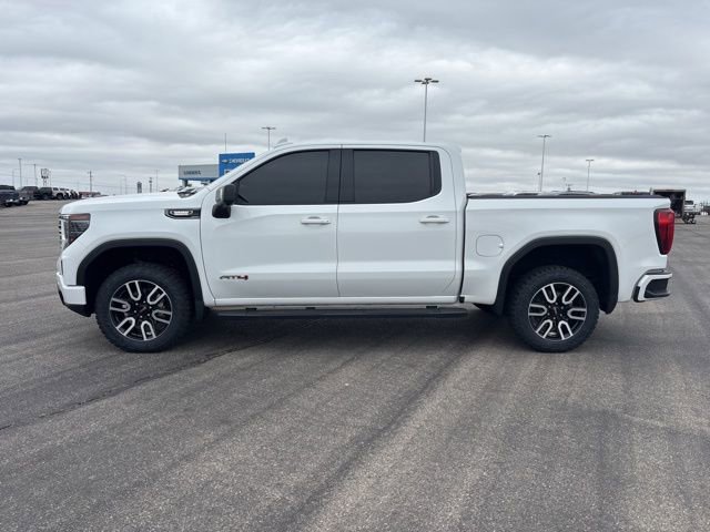 Used 2023 GMC Sierra 1500 AT4 w/ Technology Package AWD/4WD image 8