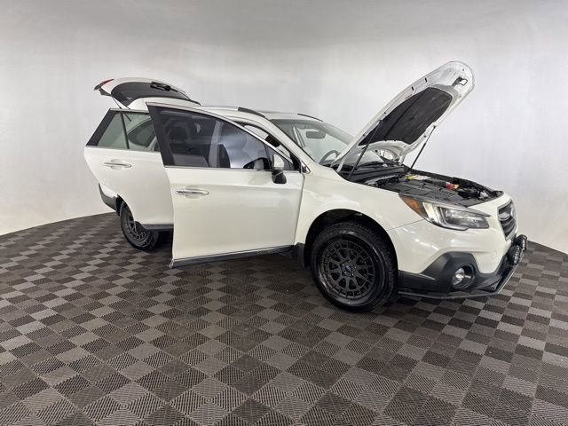 Used 2019 Subaru Outback 3.6R Touring w/ Popular Package #3A image 12