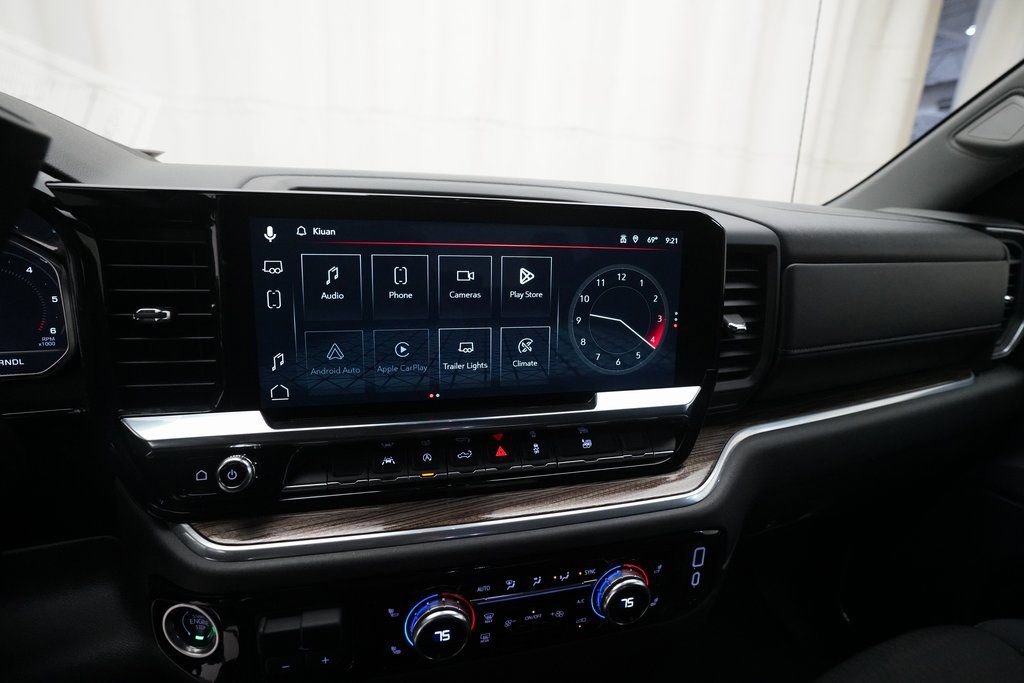 Used 2025 GMC Sierra 1500 Elevation image 6