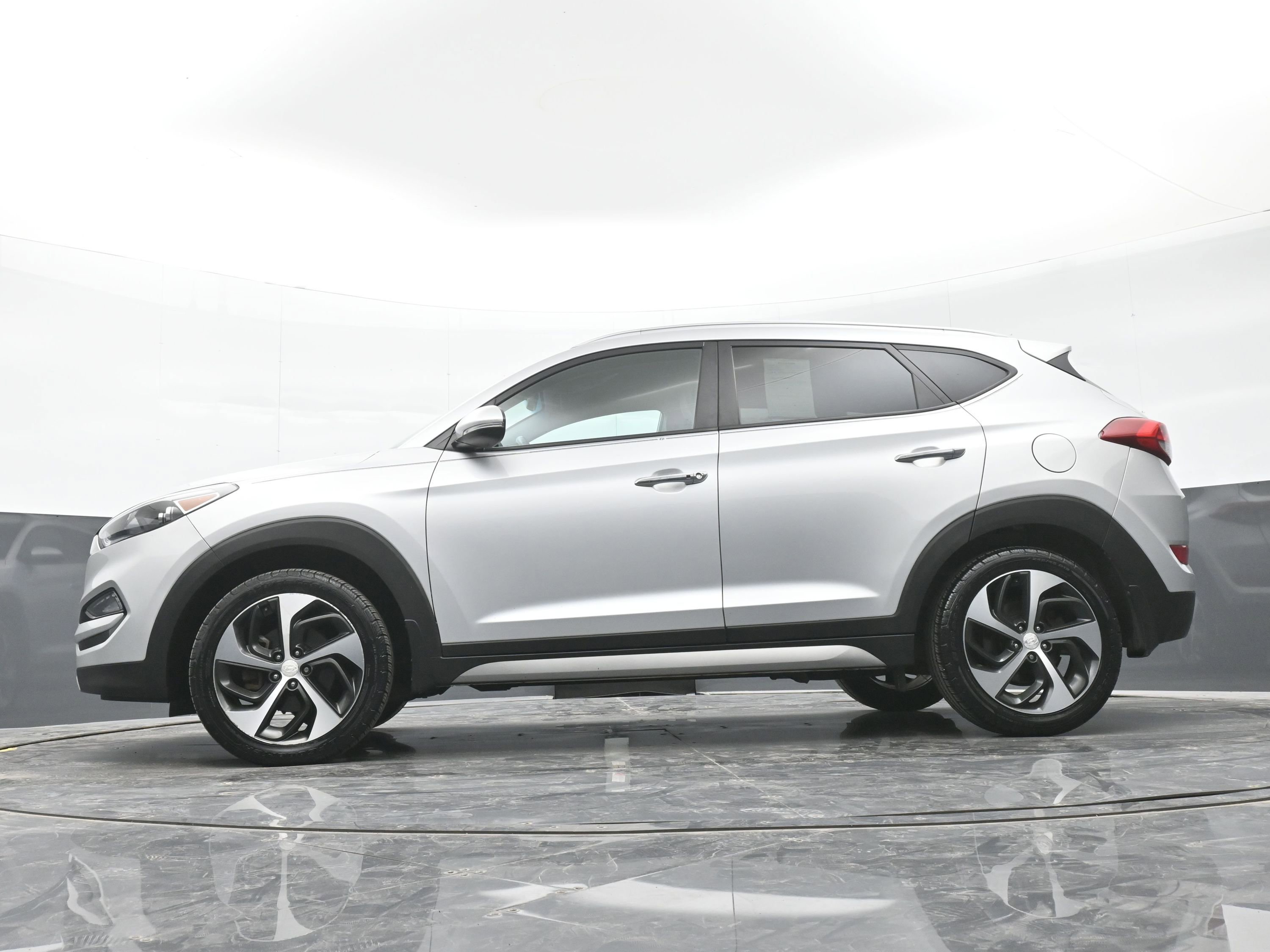 Used 2017 Hyundai Tucson Limited AWD/4WD image 44