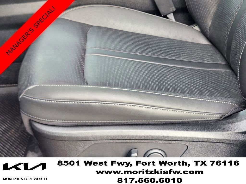 New 2025 Kia Sorento S AWD/4WD image 17