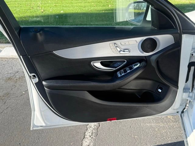 Used 2018 Mercedes-Benz C 300 Sedan image 7