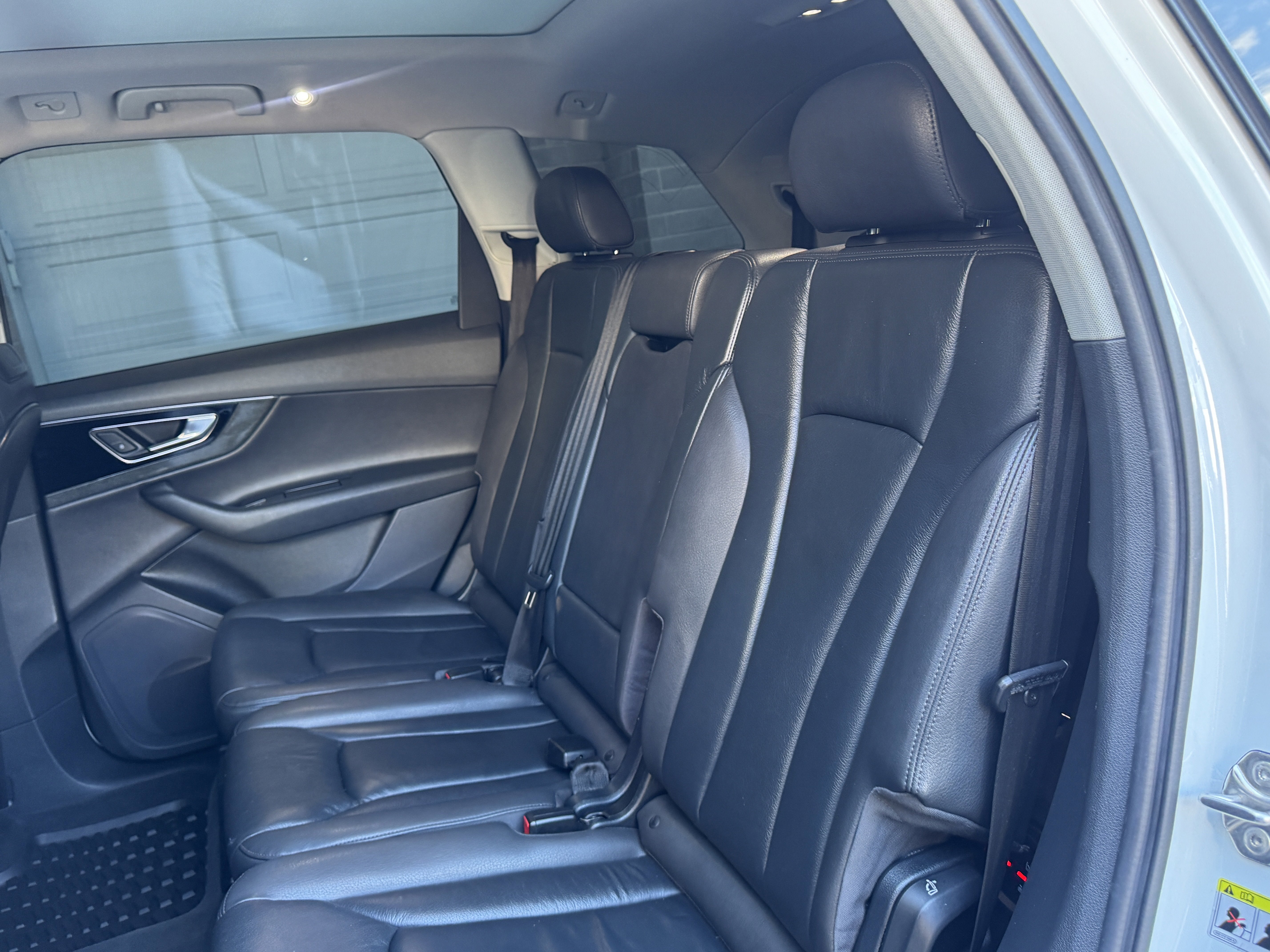 Used 2017 Audi Q7 3.0T Premium AWD/4WD image 26