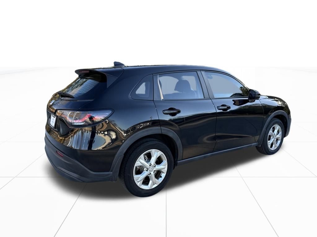Certified 2023 Honda HR-V LX image 9