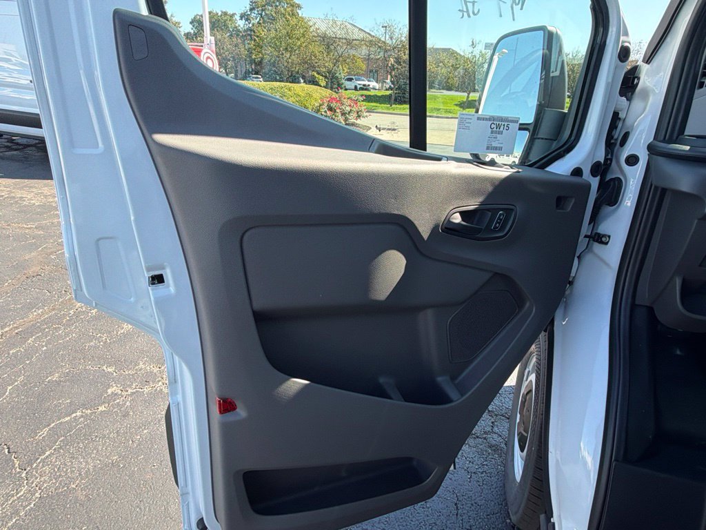 New 2027 Ford Transit 250 148 Medium Roof w/ Load Area Protection Package RWD image 13