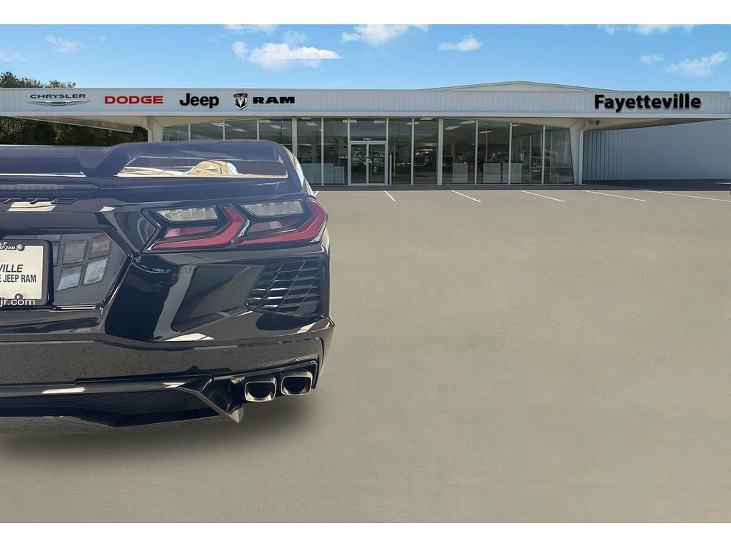Used 2021 Chevrolet Corvette Stingray Premium Conv w/ Z51 Performance Package RWD image 9