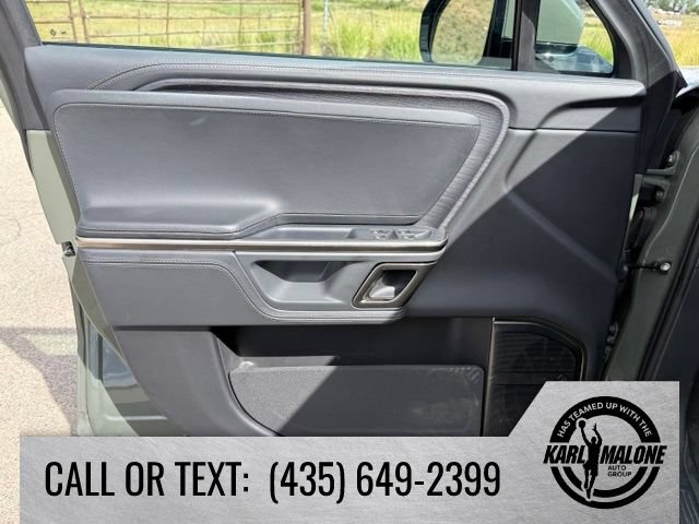 Used 2024 Rivian R1S Launch Edition AWD/4WD image 12