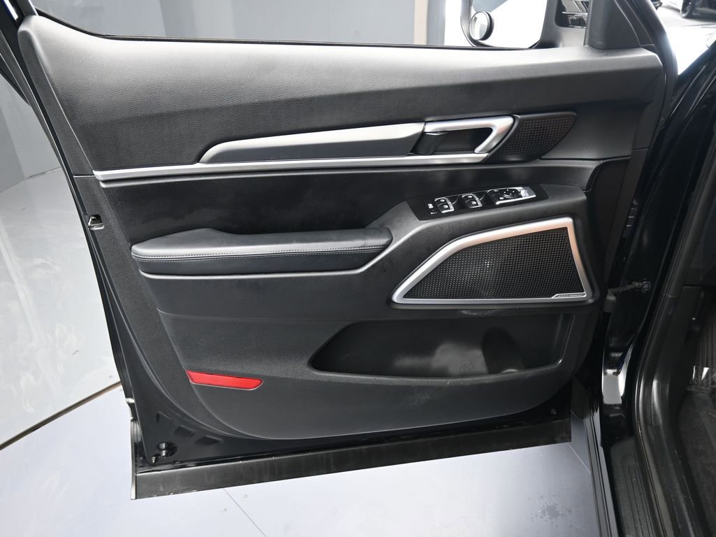 Used 2021 Kia Telluride S image 13