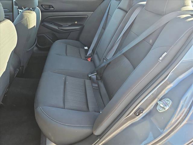 Used 2024 Nissan Altima 2.5 SV image 17