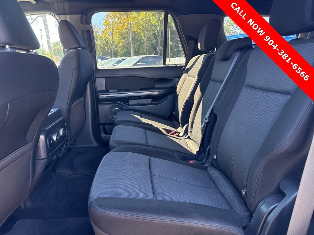Used 2021 Ford Expedition XLT image 15
